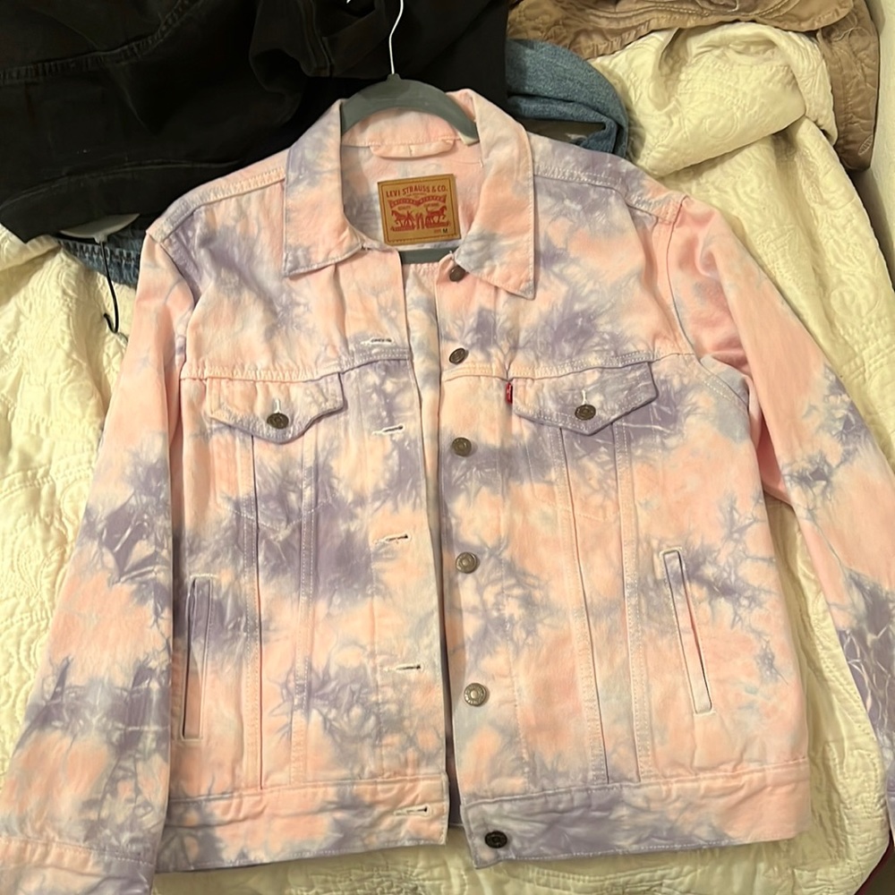 Levi Strauss Ex- boyfriend trucker jacket tie dye (pink and purple)